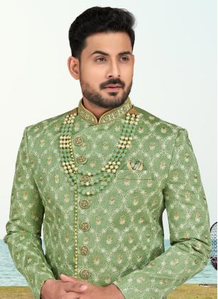 
                      Green Banarasi Silk Machine Embroidery Indo Western Sherwani