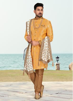 
                      Yellow Banarasi Jacquard Thread Zari Work Sherwani