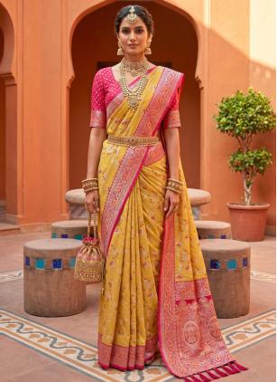 
                      Adorable Yellow Weaving Banarasi Trendy Saree