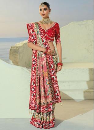 
                      Festival Cream Beads Patola Print Trendy Saree