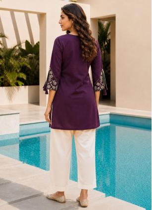 
                      Casual Purple Rayon Embroidered Designer Kurti