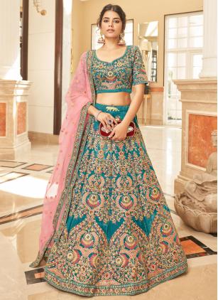 
                      Morpeach Sequins Embroidered Velvet Trendy Lehenga Choli