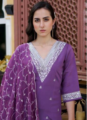 
                      Purple Silk Blend Embroidered Readymade Salwar Suit