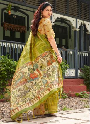 
                      Silk Green Printed Classic Saree