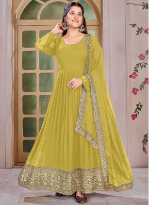 
                      Anarkali Style Yellow Salwar Kameez