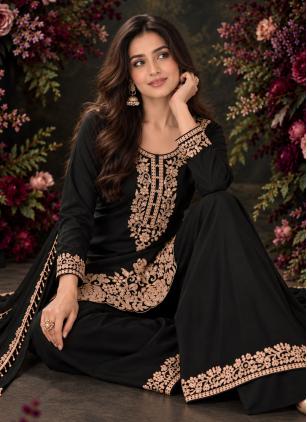 
                      Black Beads Work Readymade Salwar Kameez