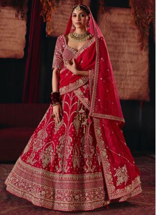 
                      Bridal Rani Silk Designer Lehenga Choli