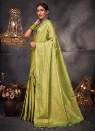 
                      Ceremonial Kanjivaram Silk Weaving Green Contemporary Saree