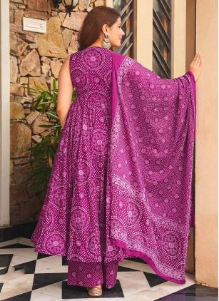 
                      Plus Size Magenta Digital Print Cotton Palazzo Salwar Kameez