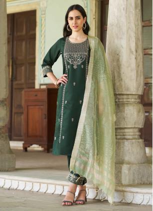 
                      Embroidered Viscose Rayon Green Readymade Salwar Suit