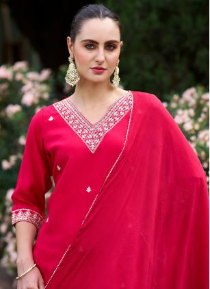 
                      Silk Blend Embroidered Red Designer Salwar Kameez