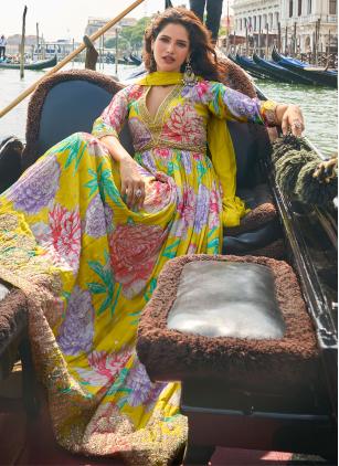 
                      Chinon Green Digital Print Designer Gown