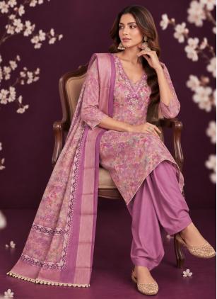 
                      Cotton Embroidered Pink Patiala Salwar Suit
