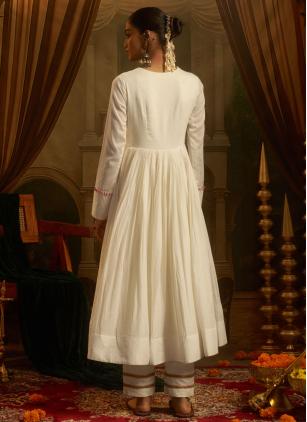 
                      Off White Cotton Gamthi Party Wear Kurti