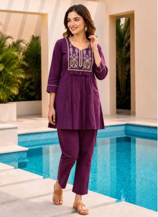 
                      Cotton Purple Designer Kurti Set
