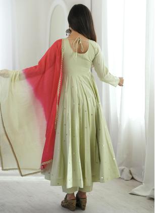 
                      Readymade Green Silk Anarkali Salwar Kameez