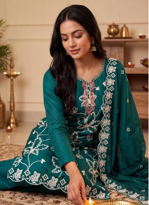 
                      Embroidered Cotton Silk Green Pant Style Suit