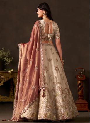 
                      Engagement Cream Dori Work Designer Lehenga Choli