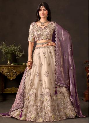
                      Engagement Fandy Dori Work Cream Designer Lehenga Choli