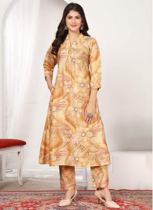 
                      Fab Print Rayon Brown and Cream Casual Kurti
