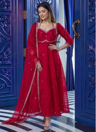 
                      Rani Color Fandy Silk Readymade Gown
