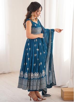 
                      Faux Georgette Embroidered Teal Salwar Kameez