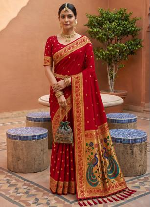 
                      Festival Red Meenakari Work Classic Saree