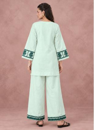 
                      Festival Sea Green Embroidered Casual Kurti