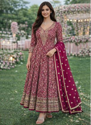 
                      Georgette Rani Embroidered Designer Wedding Gown