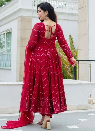 
                      Faux Georgette Embroidered Rani Salwar Kameez