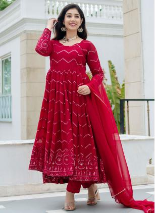 
                      Faux Georgette Embroidered Rani Salwar Kameez