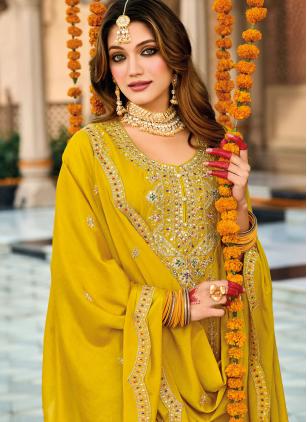 
                      Chinon Zari Embroidered Yellow Salwar Kameez