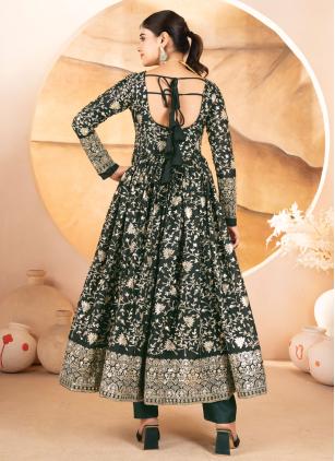 
                      Georgette Green Embroidered Readymade Salwar Kameez