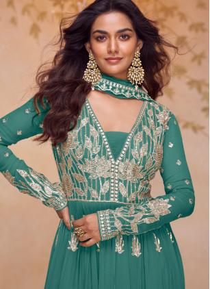 
                      Sea Green Embroidered Chinon Readymade Salwar Kameez