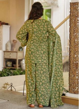 
                      Green Cotton Digital Printed Trendy Salwar Kameez for Casual