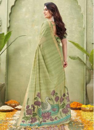 
                      Green Cotton Woven Trendy Saree
