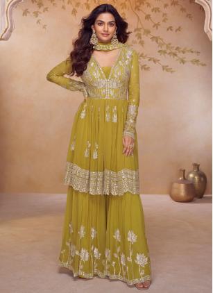 
                      Green Chinon Embroidered Designer Salwar Kameez