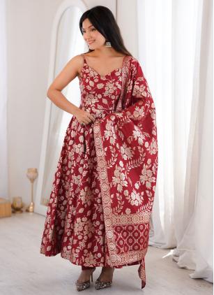 
                      Maroon Jacquard Silk Readymade Festival Salwar Kameez