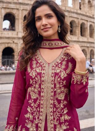 Magenta Crunchy Embroidered Full Sleeved Salwar Kameez - 2