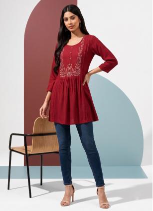 
                      Maroon Casual Digital Print Rayon Casual Kurti