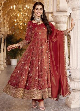 
                      Maroon Embroidered Anarkali Style Salwar Kameez
