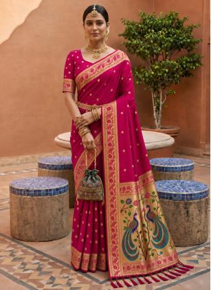 
                      Banarasi Meenakari Work Pink Trendy Saree