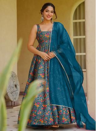 
                      Multi Colour Digital Print Work Designer Gown