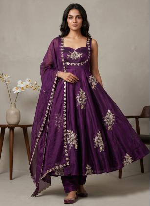 
                      Purple Fandy Sequins Embroidered Readymade Salwar Kameez