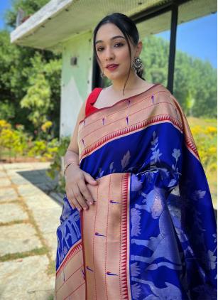 
                      Remarkable Blue Woven Silk Designer Saree
