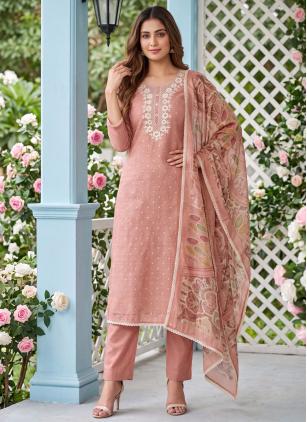 
                      Casual Peach Cotton Trendy Salwar Kameez With Dupatta