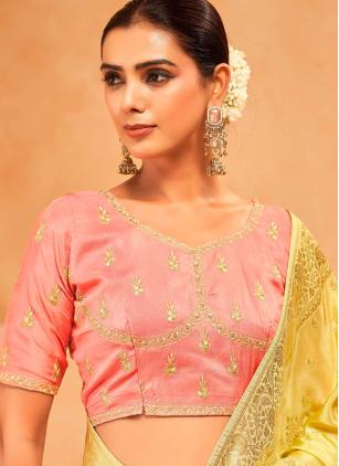 
                      Yellow Silk Weaving Classic Saree With Contrast Blouse