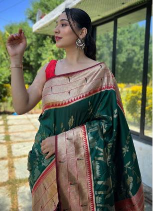 
                      Remarkable Woven Silk Green Contemporary Saree