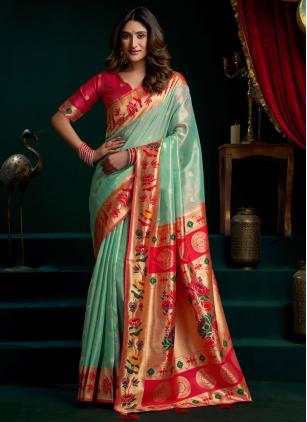 
                      Sea Green Traditional Paithani Saree