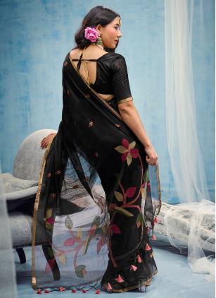 
                      Weaving Black Handloom Cotton Trendy Saree